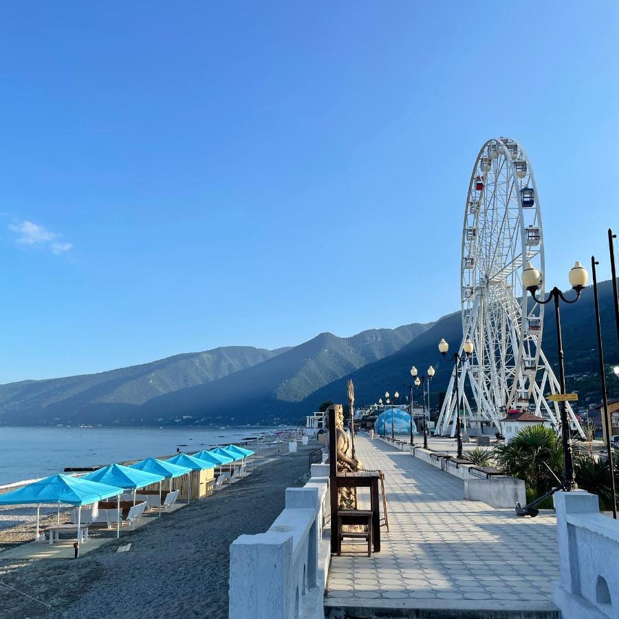 Мини-Отель New Gagra Exterior foto
